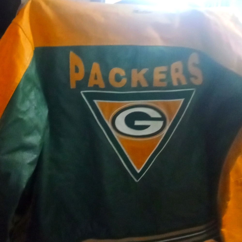 3 Vintage Green Bay Packers Mirage leather jacket $150